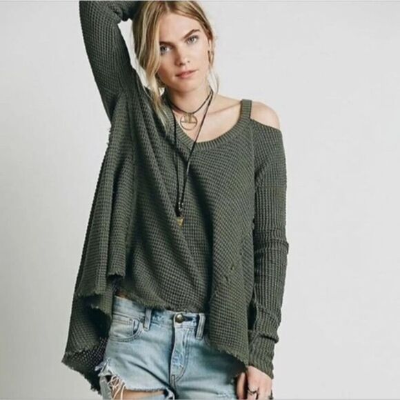 Free People Women’s Moonshine Cold Shoulder Thermal Waffle Knit Sweater Green S - Picture 2 of 6